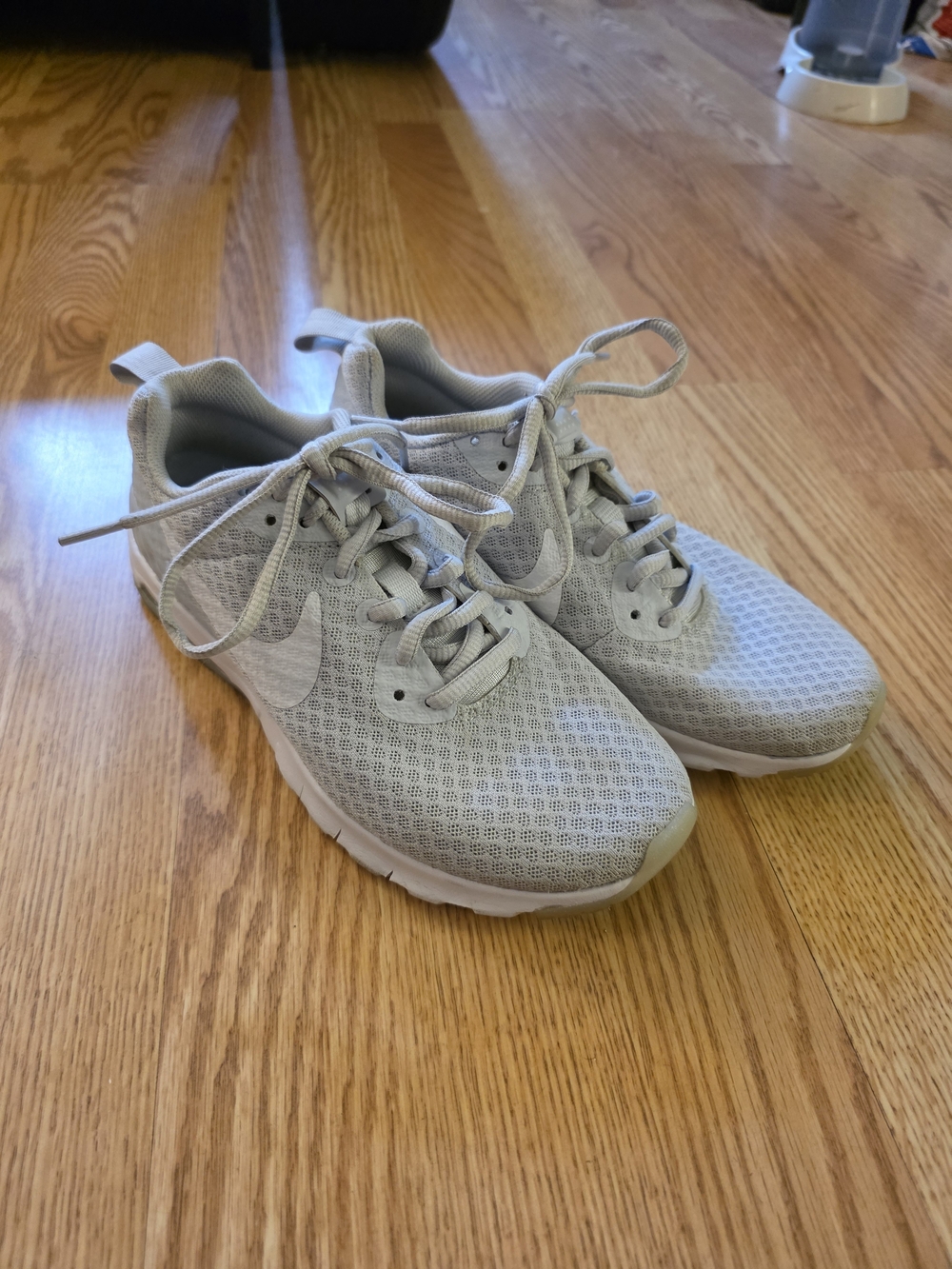 Womens Nike Air Sneakers